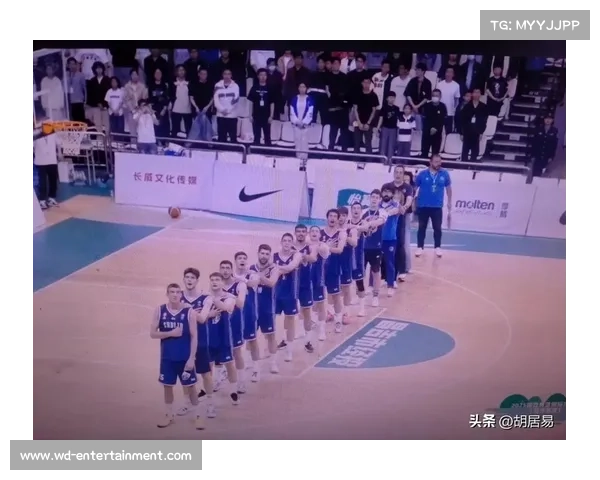 中国U19男篮启程前往塞尔维亚备战世界杯全力冲击全球最高荣誉 中国U19男篮启程前往塞尔维亚备战世界杯全力冲击全球最高荣誉