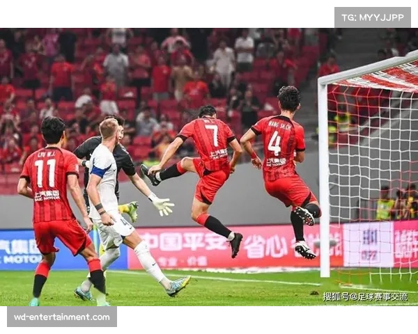 加拉法主场憾负利雅得新月 客队达尔文努涅斯制胜球