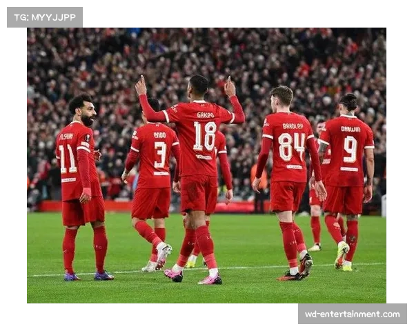 曼联与利物浦同积二十一分，欧战席位竞争激烈